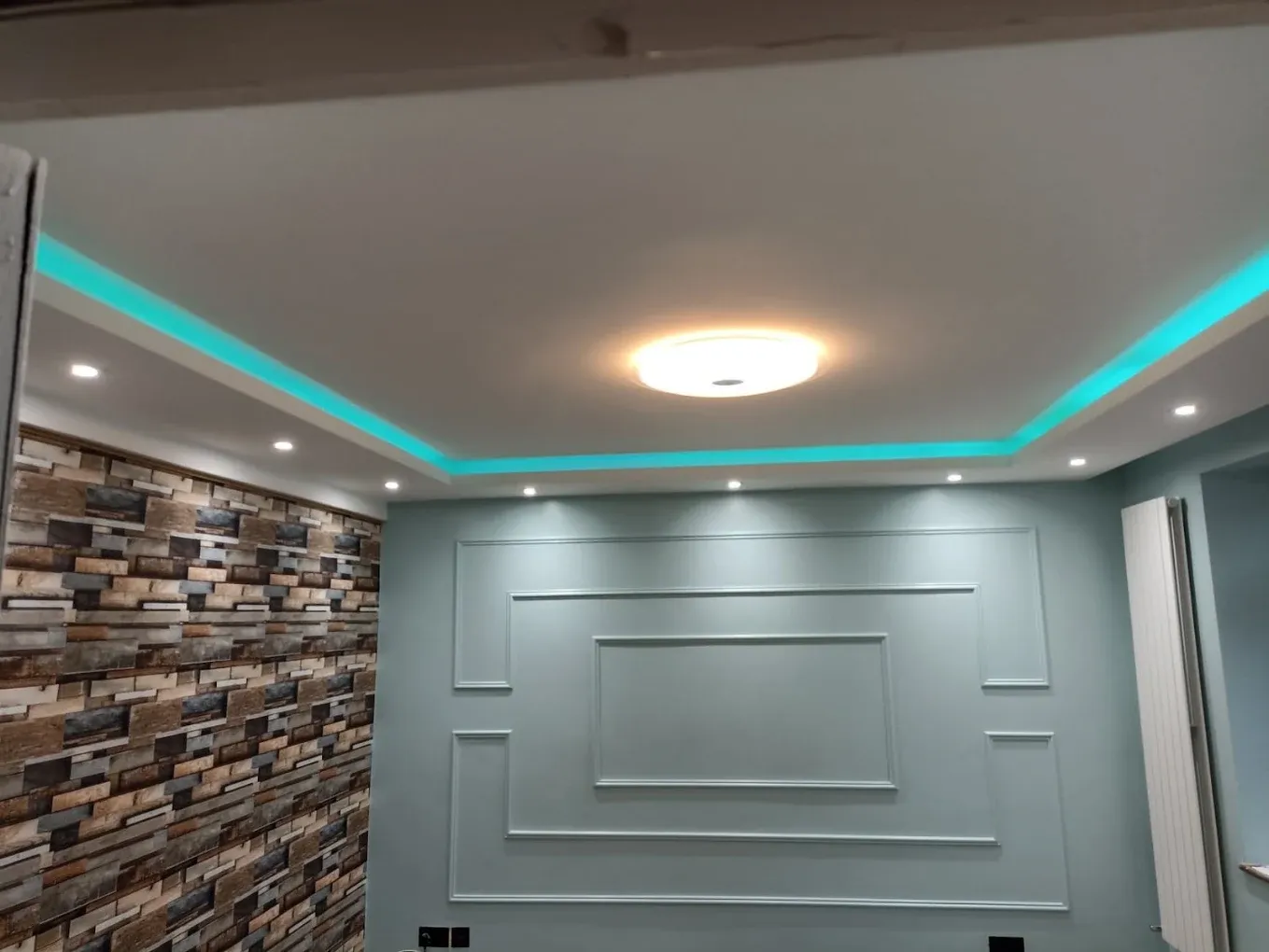 LED feature ceiling lighting